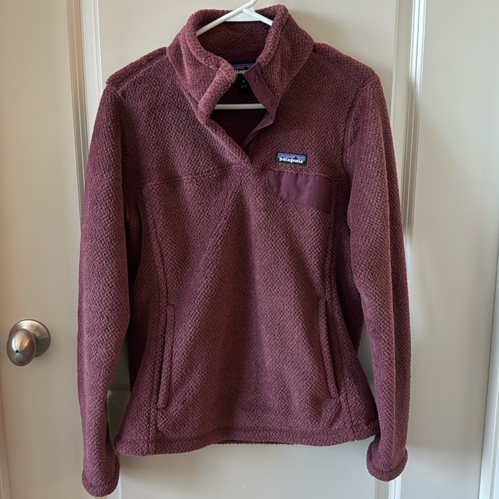 Patagonia Plum Re-Tool Snap | Size Medium
